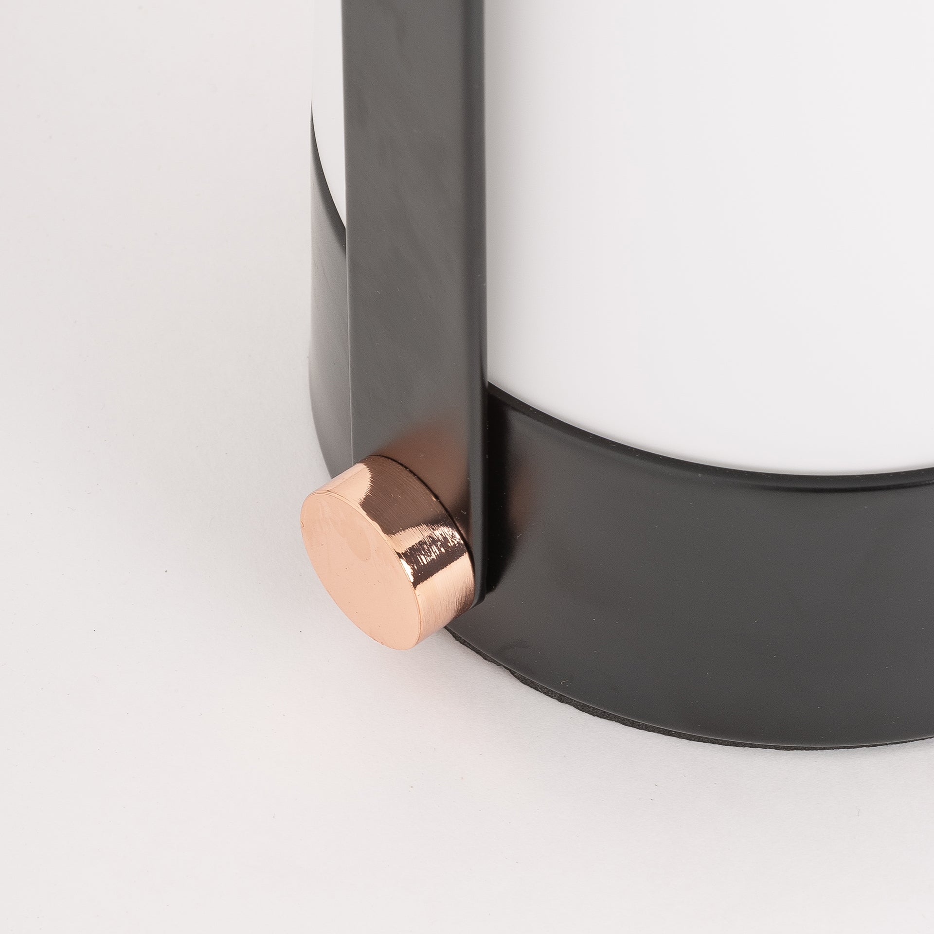 KAILA TABLE LAMP